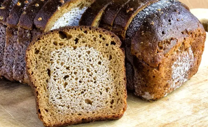 Frysa bröd två gånger - Går det verkligen?