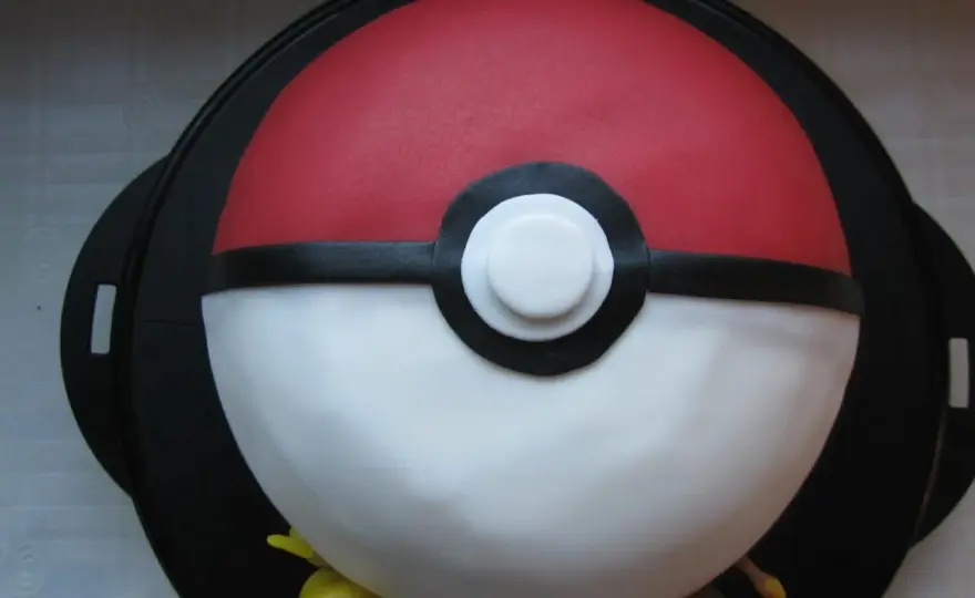 Pokémontårta - Så lyckas du med form, färg och fyllning